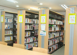 도서관 내부 사진
